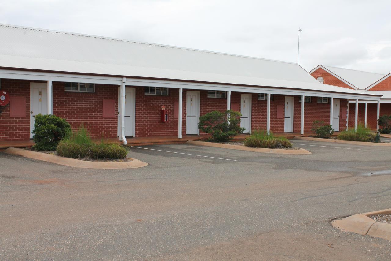 The Kidman Wayside Inn Griffith Kültér fotó